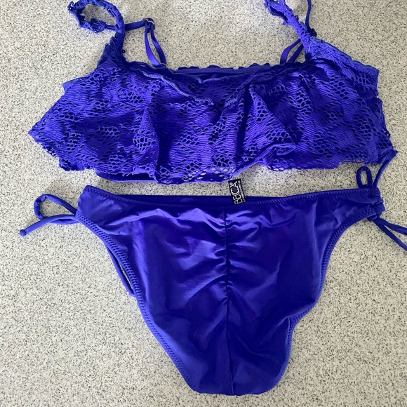 BECCA Swim Becca Bikini Set W Bonus Top Poshmark